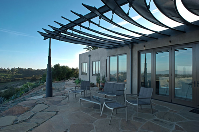 moderne-pergola-metall-haus-terrasse-ideen (1) moderne-pergola-metall-haus-terrasse-ideen (1)